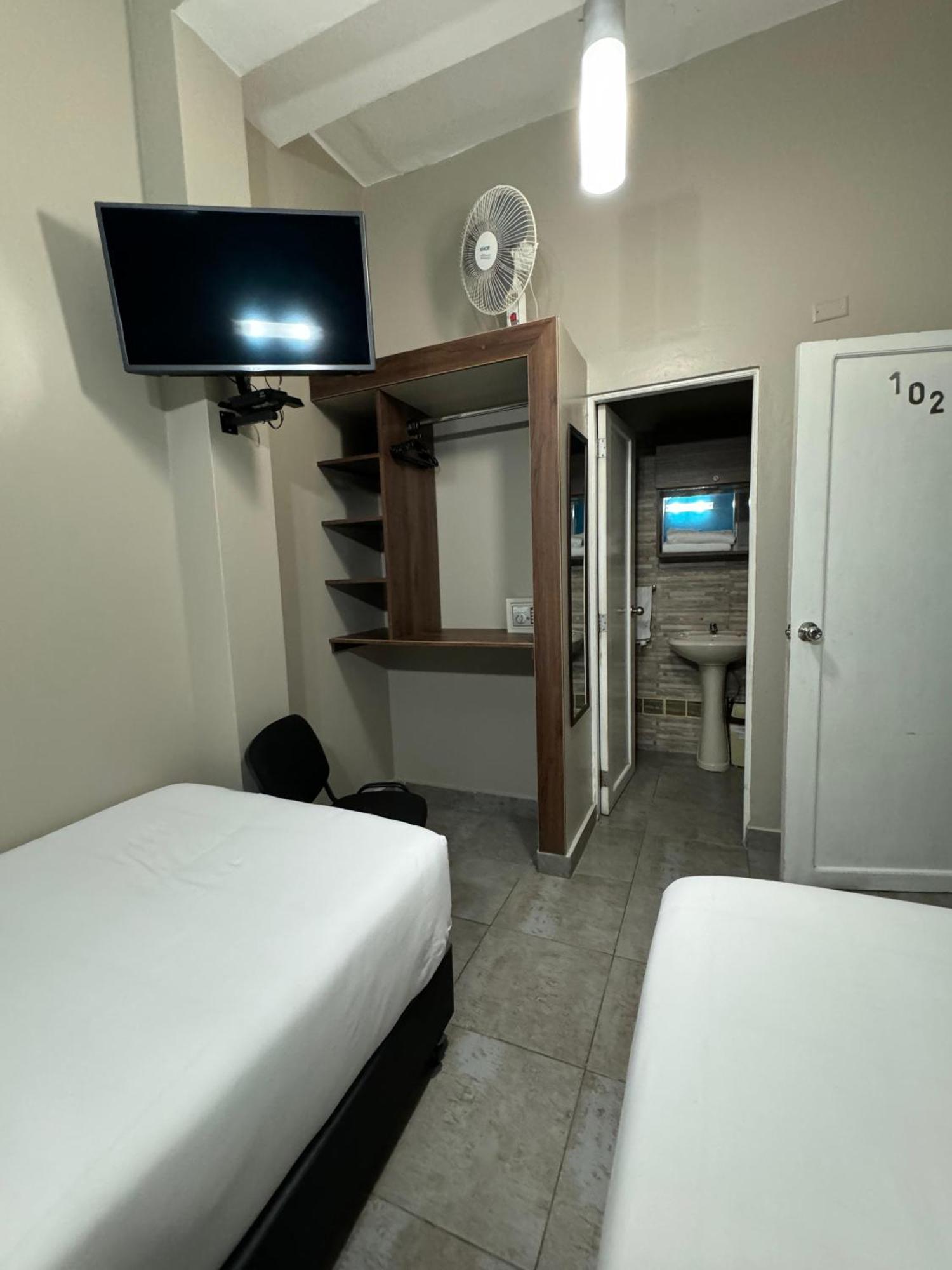 Hotel Residencial Alfa Lima Kültér fotó