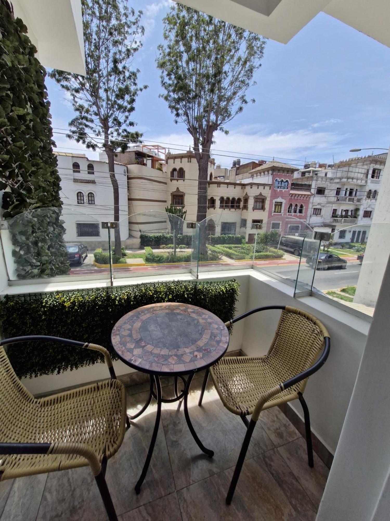 Hotel Residencial Alfa Lima Kültér fotó